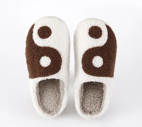 LR - Ying Yang Slippers